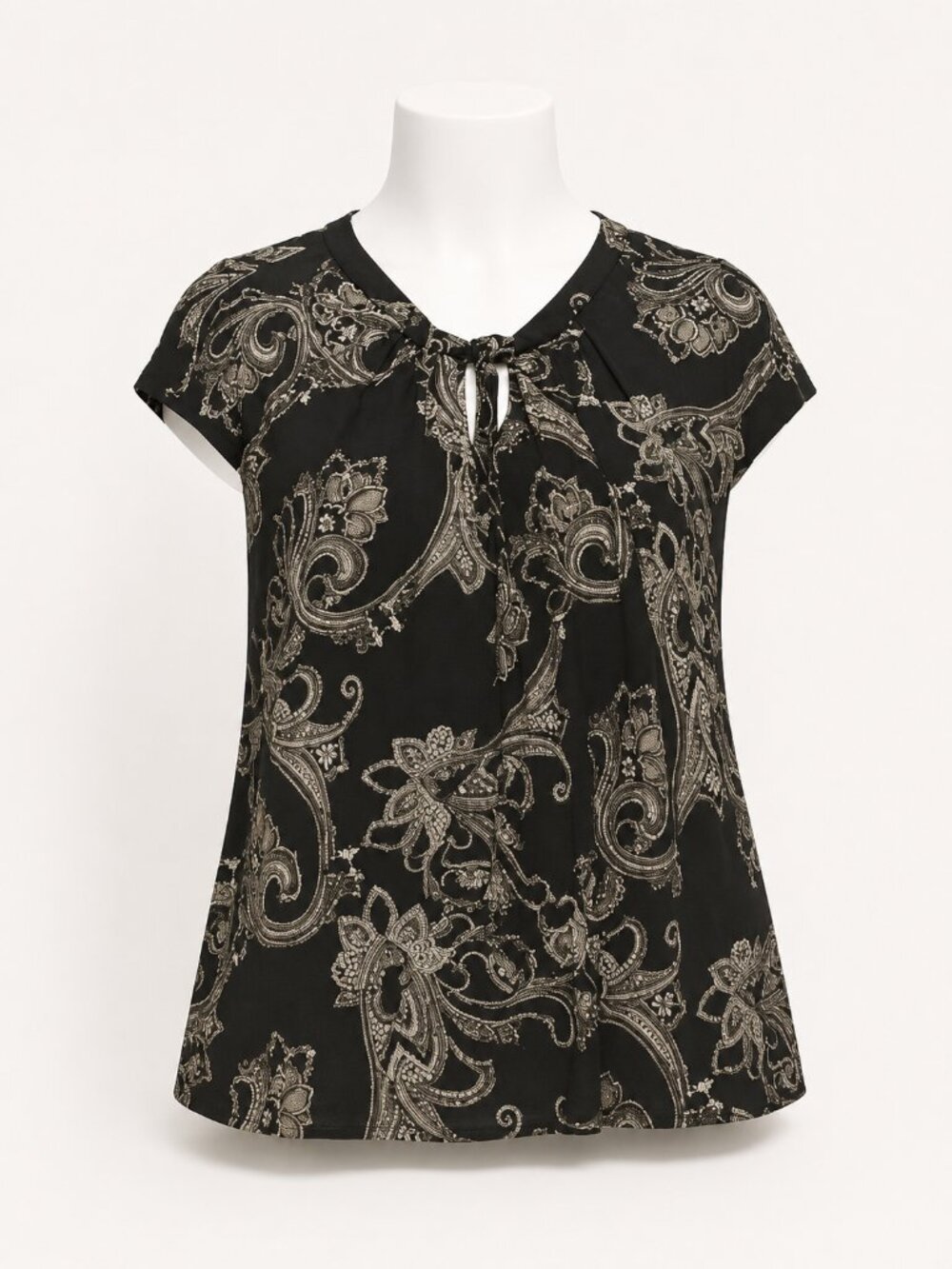 Liz Claiborne Cap Sleeve Tunic Size XXL Black & White EUC